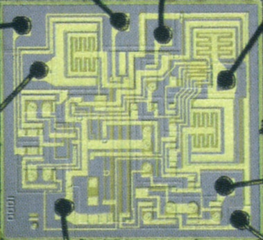Die of the first 555 chip